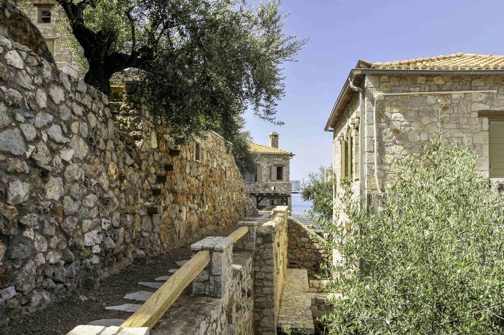 Diotima Homes Kalamata Exterior photo