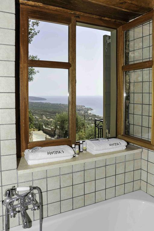Diotima Homes Kalamata Room photo